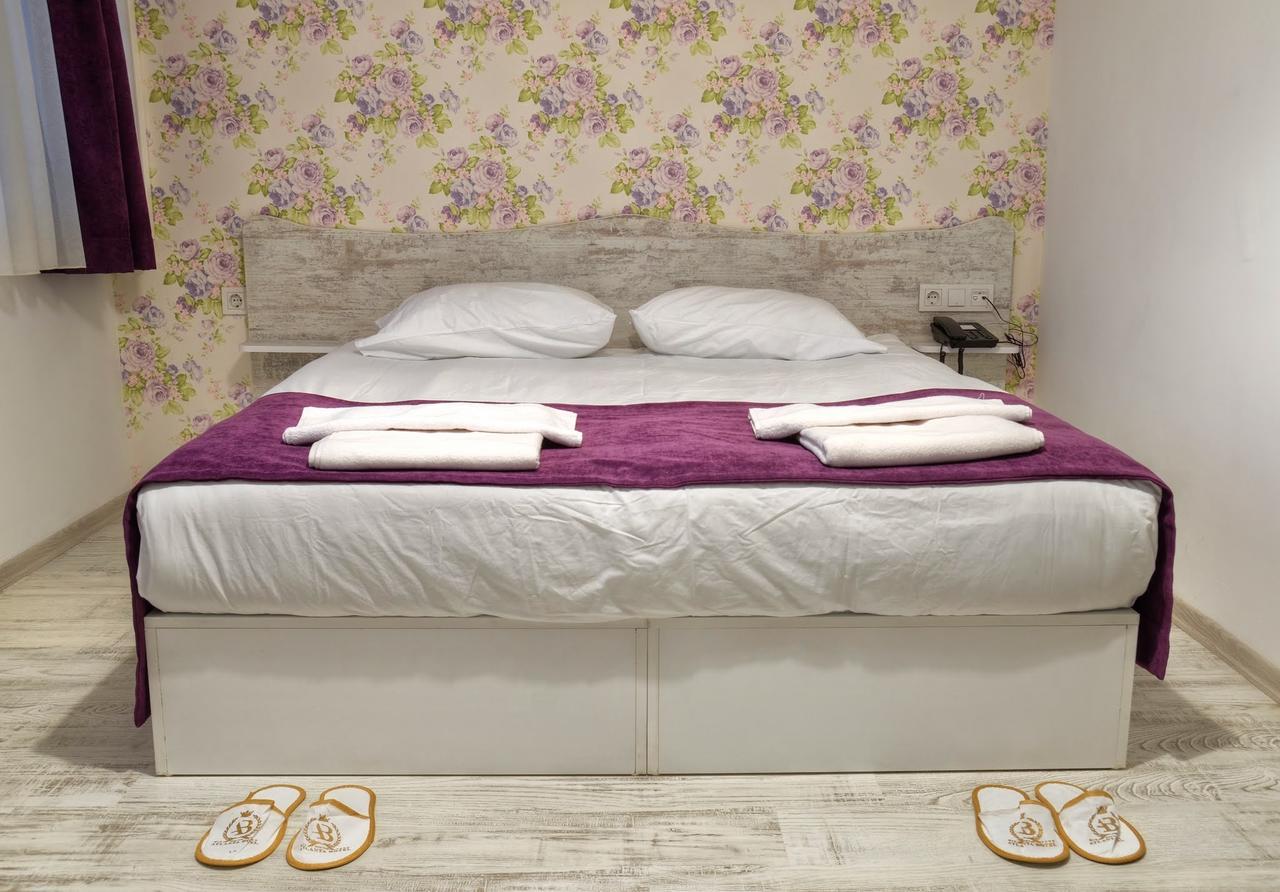 Abro Sezenler Hotel